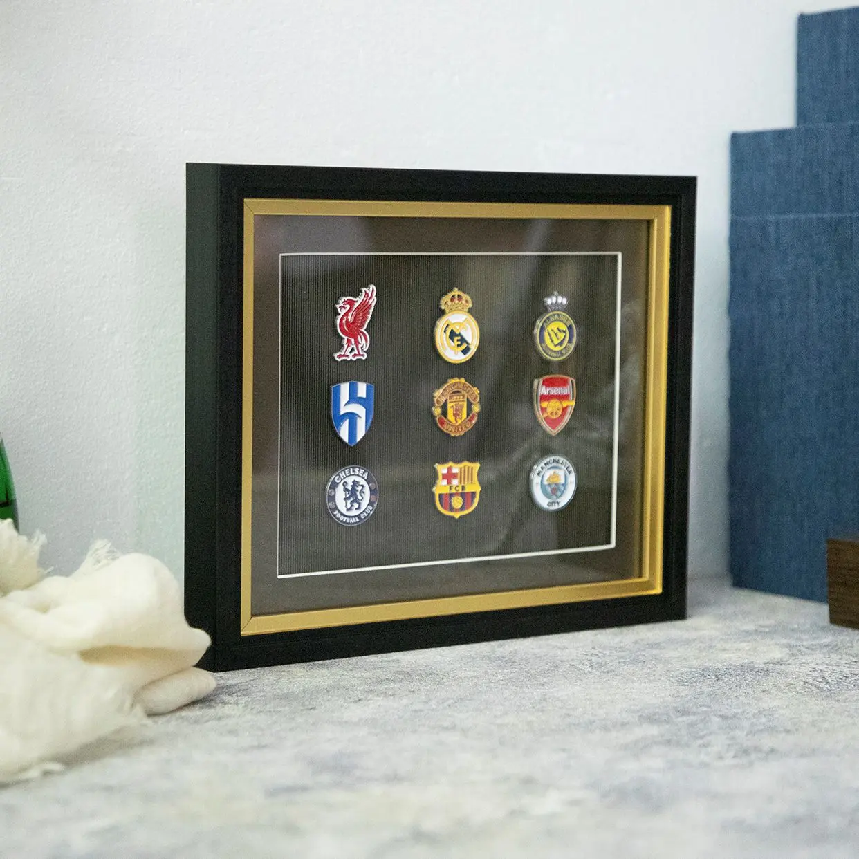 Fan Badge Souvenir Display Stand Decorative Painting