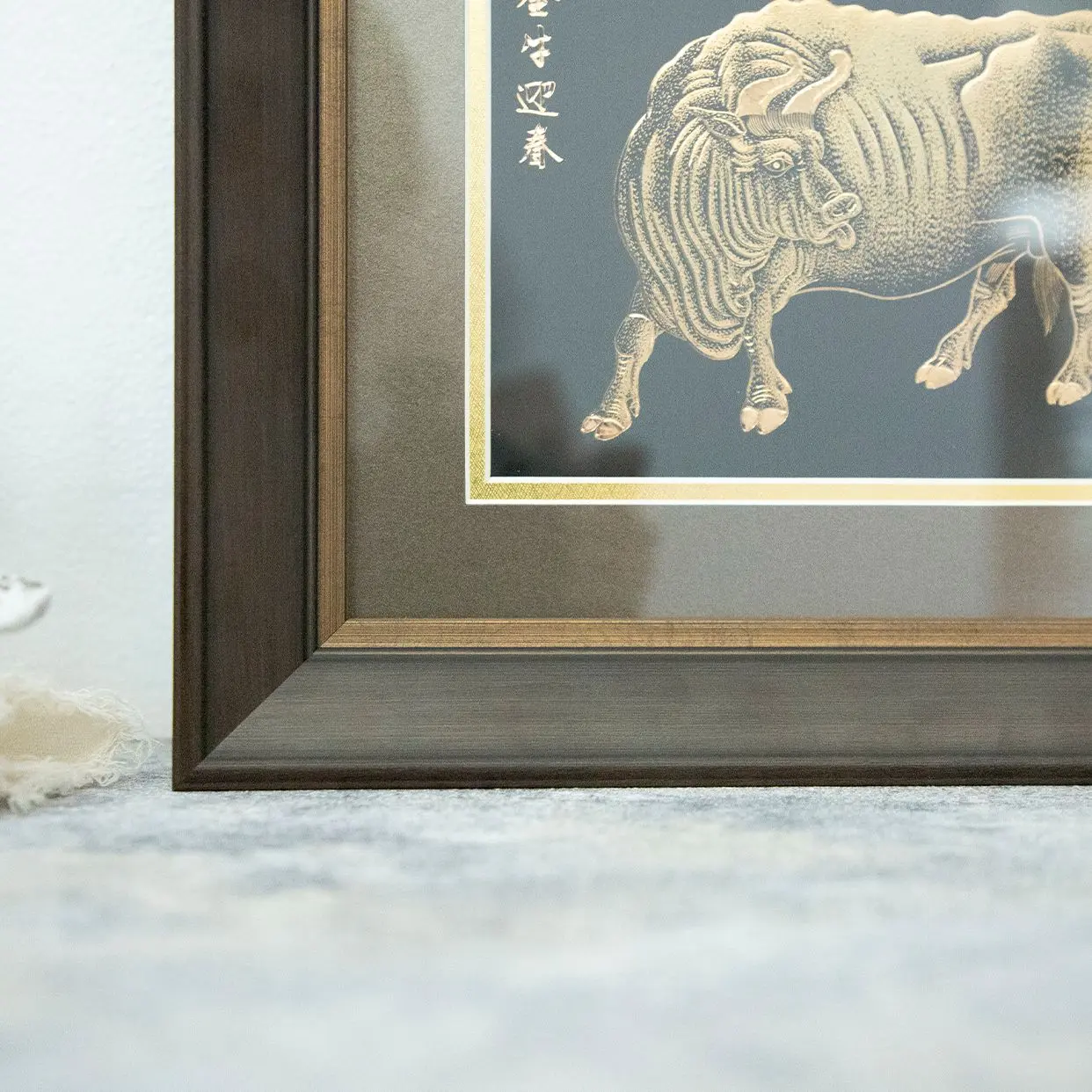 Golden Ox Welcomes Spring Pure Gold Decorative Painting